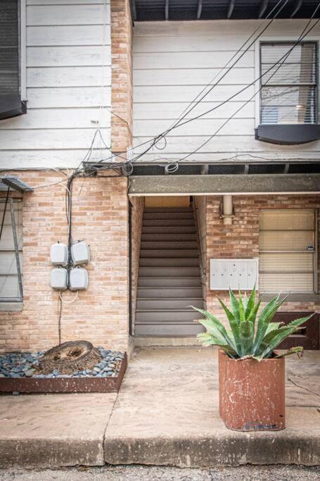 Downtown Austin Suite Retreat מראה חיצוני תמונה