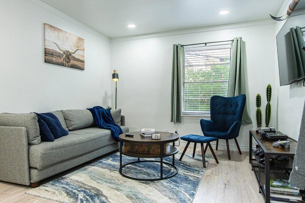 Downtown Austin Suite Retreat מראה חיצוני תמונה