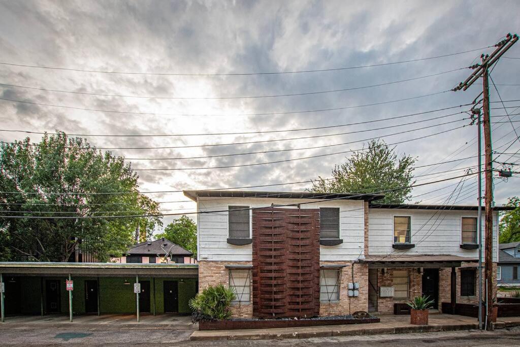 Downtown Austin Suite Retreat מראה חיצוני תמונה